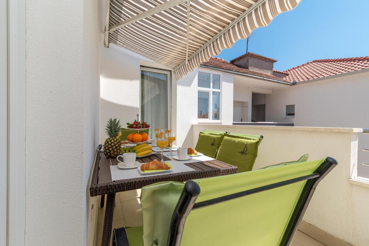 Apartment Roko Trogir Exterior photo