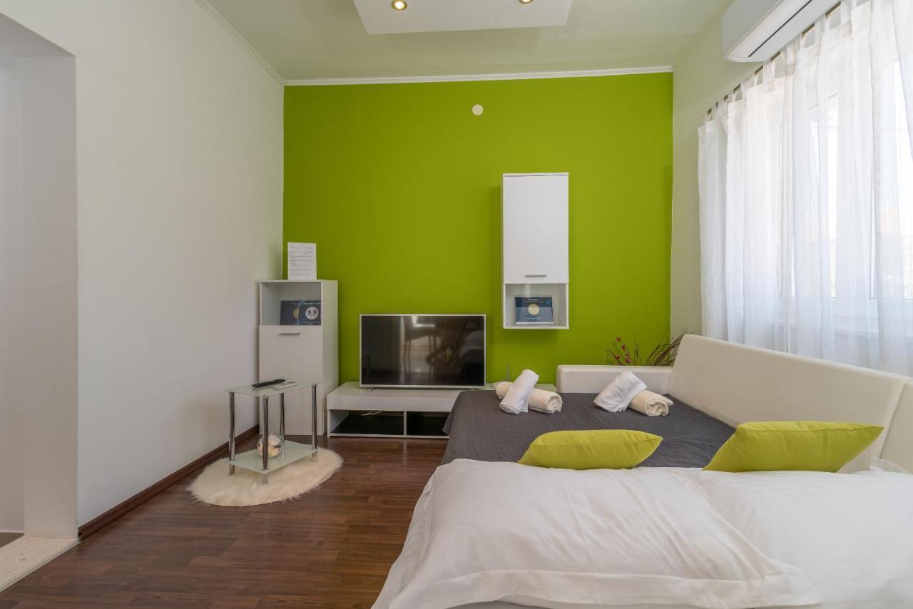 Apartment Roko Trogir Exterior photo