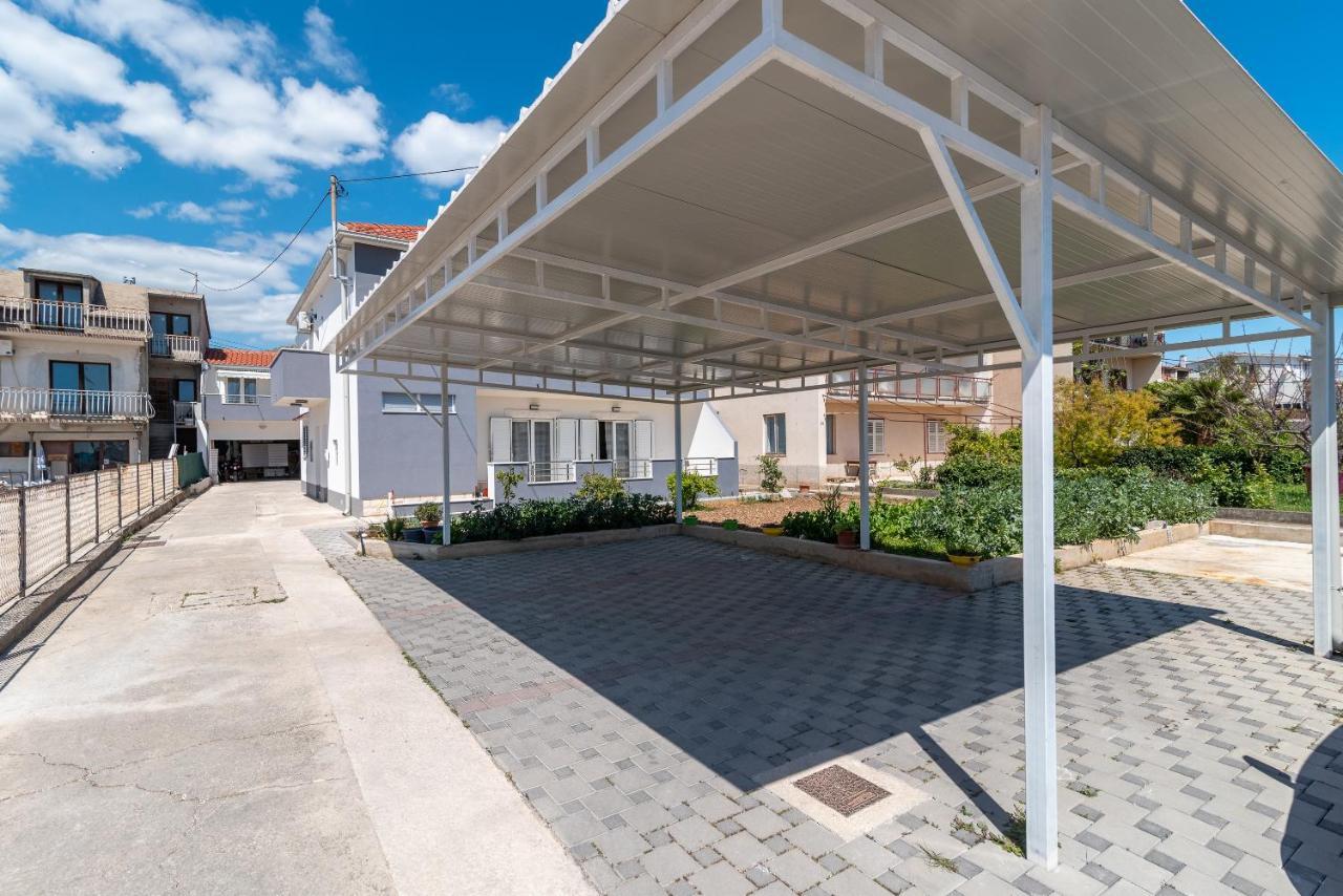 Apartment Roko Trogir Exterior photo
